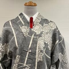 綿紬 木綿着物 単衣 浴衣にも 注染 菊文様 グレー 高級浴衣 竺仙風　しつけ付 綿紬 木綿着物 単衣 浴衣にも 注染 菊文様 グレー 高級浴衣 竺仙風