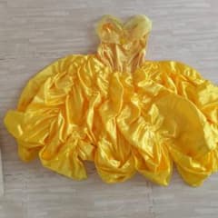 Disneyプリンセス　ベルのドレスのサムネイル