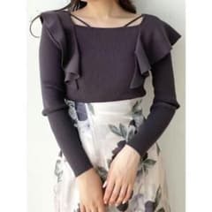 マーキュリーデュオ　トップス　ロングスリーブラッフルコンパクトニットのサムネイル