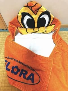 新品　アルディ フード付き マフラータオルのサムネイル
