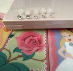 ガラスストーン 樹脂ピアス 5個セット