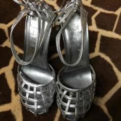 値下げsergiorossiヒールのサムネイル