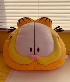 ガーフィールド BIG ぬいぐるみ クッションのサムネイル