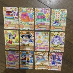 アイカツカード 12枚セットのサムネイル