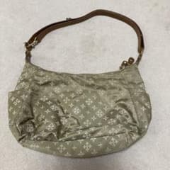 russet カーキ ナイロンショルダーバッグのサムネイル