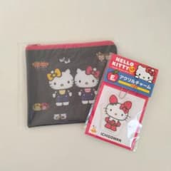 50th ハローキティ ハッピーくじ フラットポーチ アクリルチャーム いちご