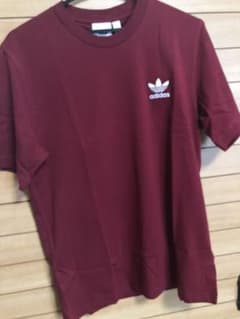 adidas Tシャツのサムネイル