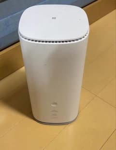 Speed Wi-Fi HOME 5G L13 ホワイトのサムネイル