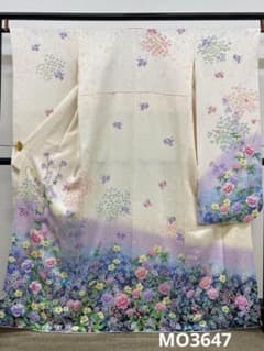 振袖 金彩 紋意匠 花畑 身丈163cm パールトーン加工済 MO3647 - メルカリ