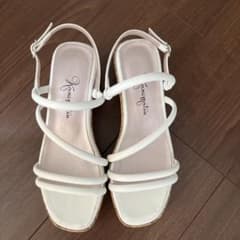 かねまつ　サンダル　白　厚底　23cmのサムネイル