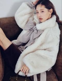 SNIDEL×PUMAエコファーブルゾン(新品タグ付き)