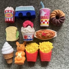 組み立て消しゴム 11個セットのサムネイル