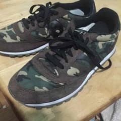 sauconyのサムネイル