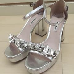 Miumiu サンダルのサムネイル