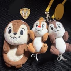 チップとデール コインケース　ぬいぐるみストラップ　ギターピックのサムネイル