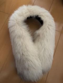 SAGAFURS    ファーマフラーのサムネイル