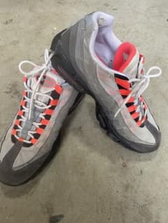 エアマックス  air max 95 赤　レッド　28cm ナイキのサムネイル