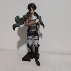 リヴァイ 調査兵団 フィギュアのサムネイル