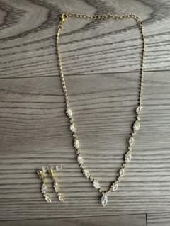 ブライダルアクセサリー ネックレス ピアス セット ゴールドのサムネイル