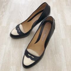 【うさうささん専用】PELLICO 美品 バイカラー エナメルパンプスのサムネイル