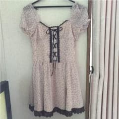 BE RADIANCE♡秋物花柄ワンピースのサムネイル