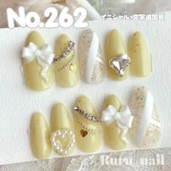 現品】ネイルチップ♡イエロー 黄色 量産型地雷韓国ワンホンイニシャル
