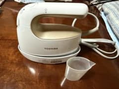 販売期間〜11/3【TOSHIBA】スチームアイロン （取説付き）のサムネイル