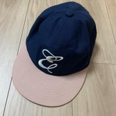 THE EMPORIUM キャップ ネイビー×ピンクのサムネイル