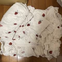 【完売商品】ジェラートピケ　寝具3点　掛布団 敷布団枕カバー　セミダブル　いちご 完売商品】ジェラートピケ 寝具3点 掛布団 敷布団枕カバー セミダブル