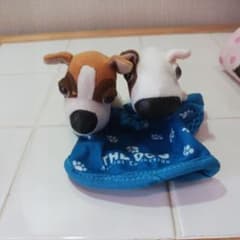 犬のぬいぐるみ 2匹セットのサムネイル