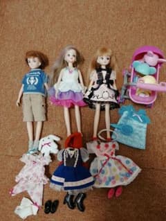 リカちゃんお人形セット  Aのサムネイル
