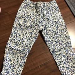 花柄パンツ120新品タグなしのサムネイル