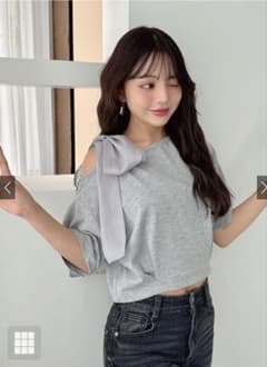 美品　2Wayリボンワンショルダートップスのサムネイル