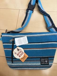 新品チャイハネバック　ストライプ サコッシュのサムネイル