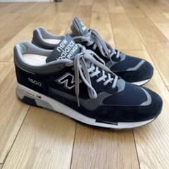 T*A様 [美品] New Balance 1500のサムネイル