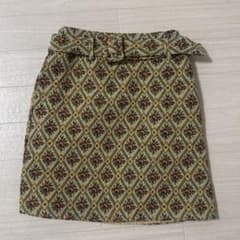 レトロガール ポッケ ペチコート付き 台形スカート モード系 花柄バレエコアのサムネイル
