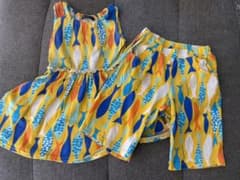 兄弟お揃い☆ワンピースとズボンのサムネイル