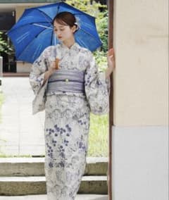 新品　未使用　utatane 浴衣　下駄　帯　先染めベージュ風にはんなり糸菊 新品 未使用 utatane 浴衣 下駄 帯 先染めベージュ風にはんなり糸菊