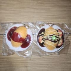 オムライス ミニチュア キーホルダー 2点セットのサムネイル