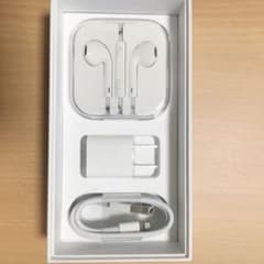 新品未使用★純正品★iPhone イヤホン 充電器のサムネイル