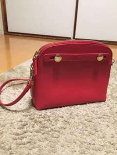 フルラショルダーバッグ  FURLA 赤のサムネイル
