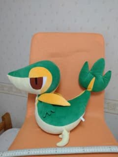 Pokémon Snivy Extra Large Plush Toy