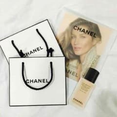 CHANEL 紙袋 試供品付きのサムネイル