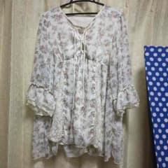 花柄 トップス♡大きいサイズのサムネイル