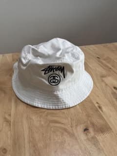 STUSSY バケットハット ホワイト L/XLのサムネイル