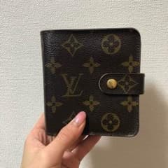 ぴよ様専用 二つ折り財布 LOUIS  VUITTONのサムネイル