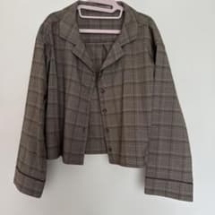 NICE CLAUPブラウン チェック柄 ショート丈ジャケット サイズFのサムネイル