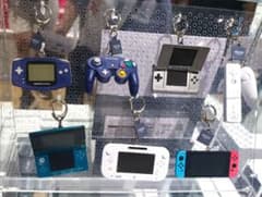 ニンテンドーミュージアムキーホルダー　Wii　Switch　アドバンス　キューブ m37401005483_1.jpg?1727867040
