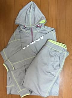 adidas レディース ジャージ 上下セット グレー Mサイズのサムネイル