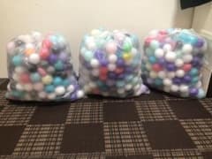 ボールプールのボールのサムネイル